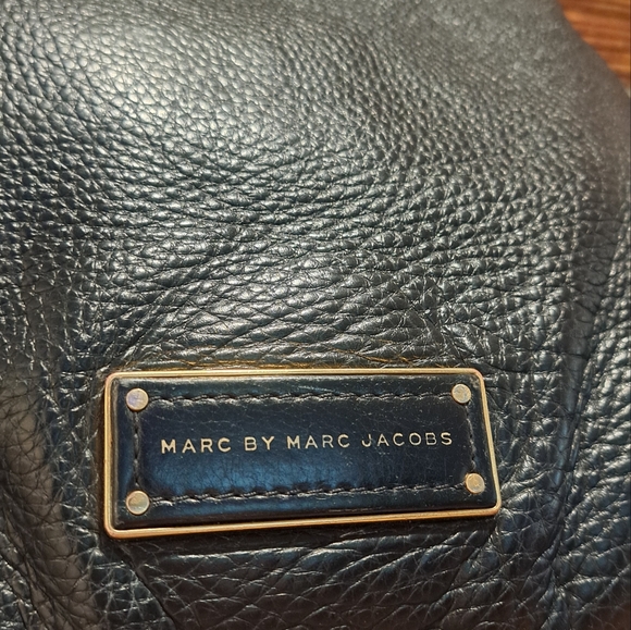 Marc by Marc Jacobs "TOO HOT TO HANDLE" Hobo Bag 😍❤️ - Picture 14 of 16
